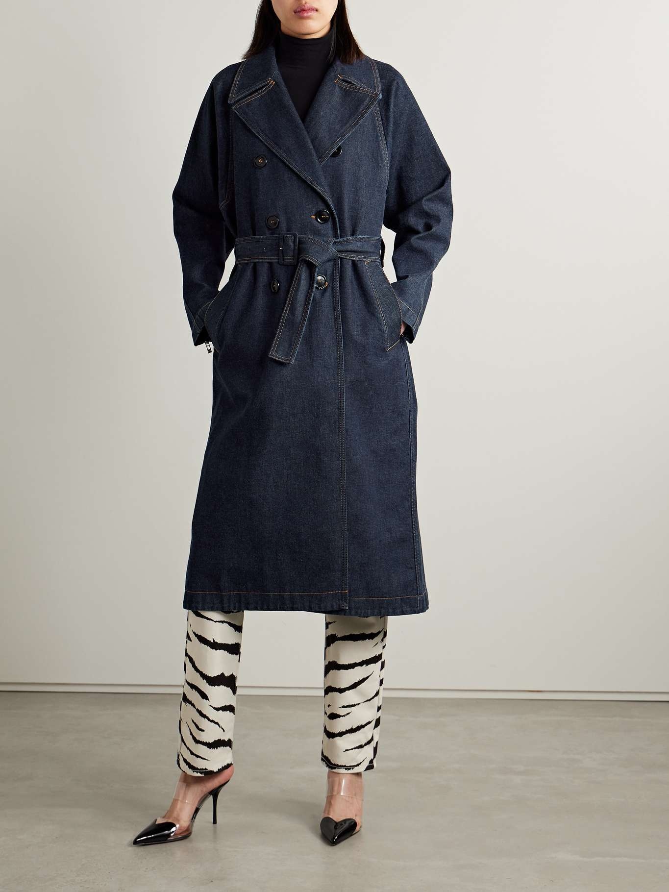 コート Alaia Double-Breasted Denim Coat Alaïa Archetypes double-breasted belted denim trench coat