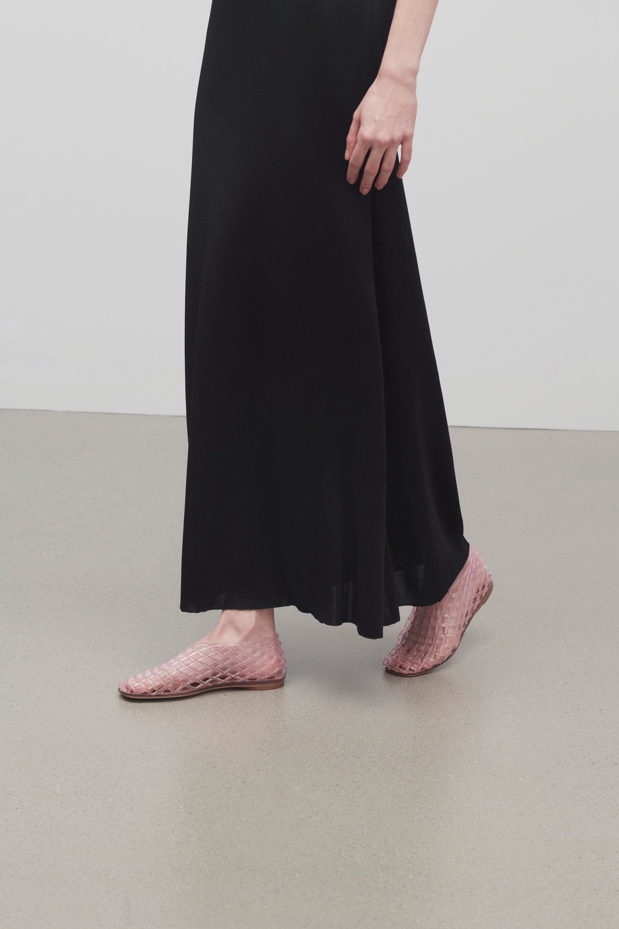 Mara Flat in Vinyl - 4