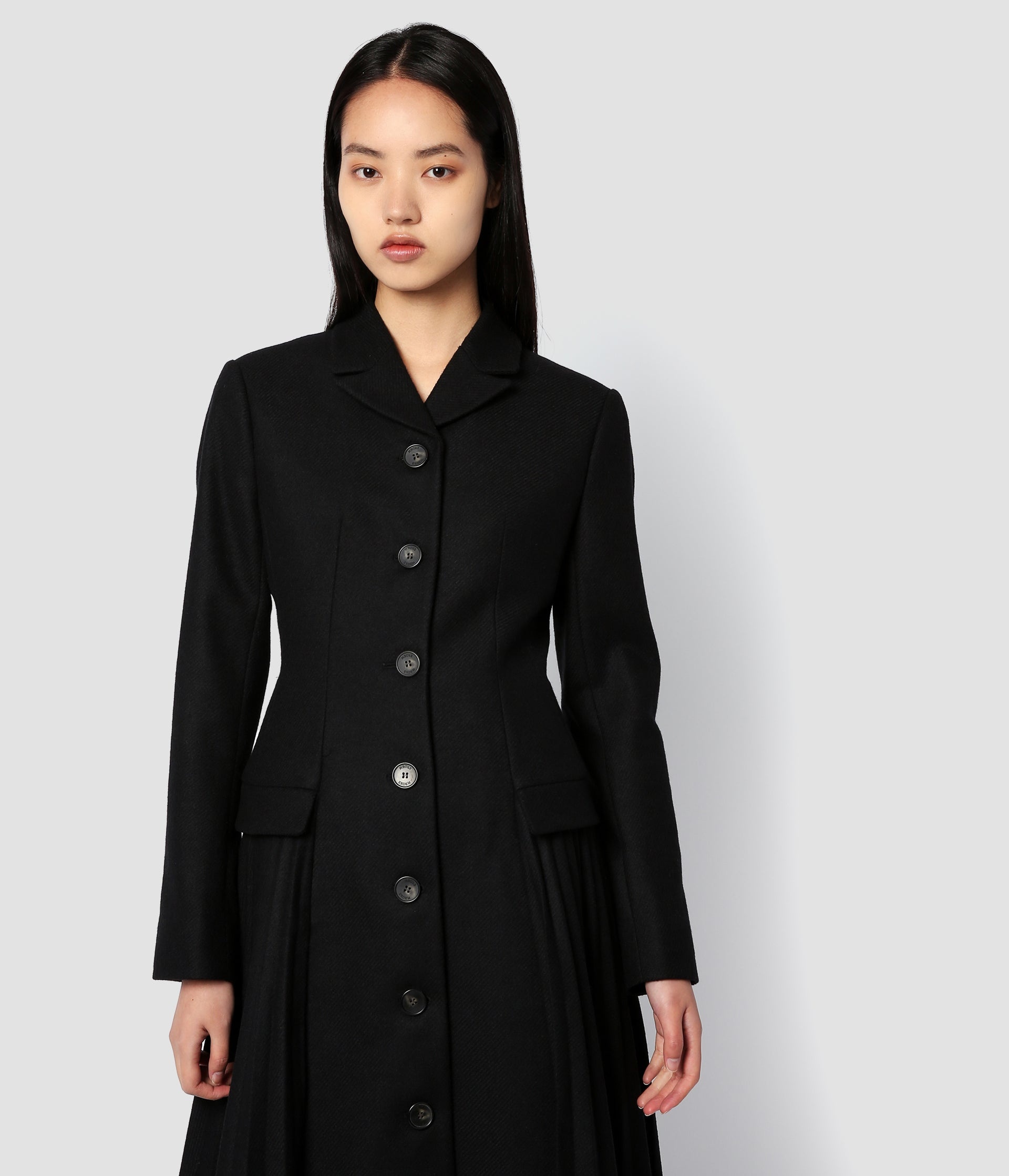 SINGLE BREASTED COAT WITH PLEATING DETAIL - 4