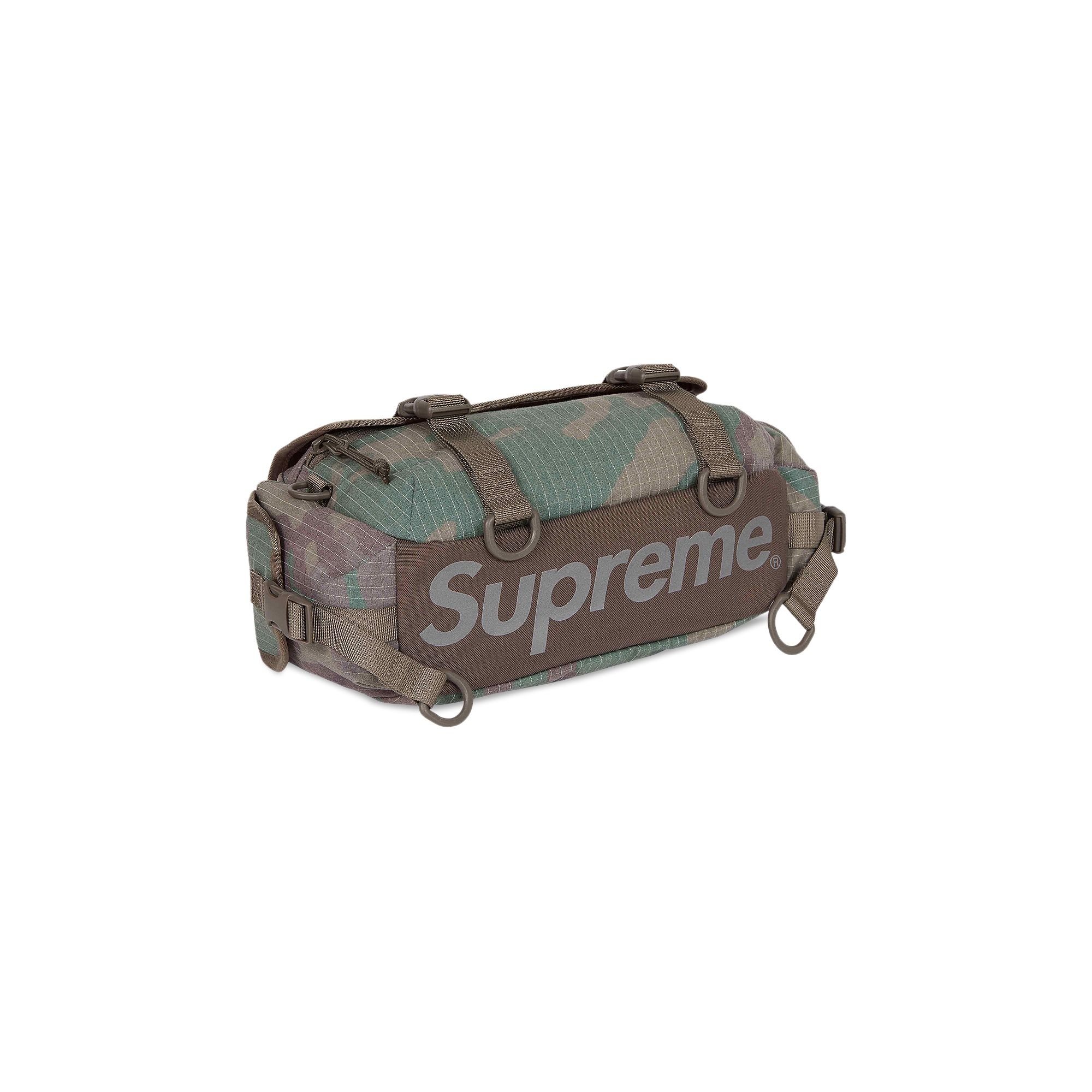 バッグ Supreme Mini Duffle Bag Woodland Camo Supreme Mini Duffle Bag (SS24) Woodland Camo - SS24 - US