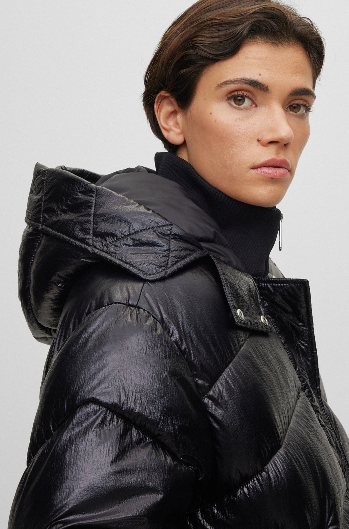 HOODED PUFFER JACKET WITH METALLIC EFFECT - 5
