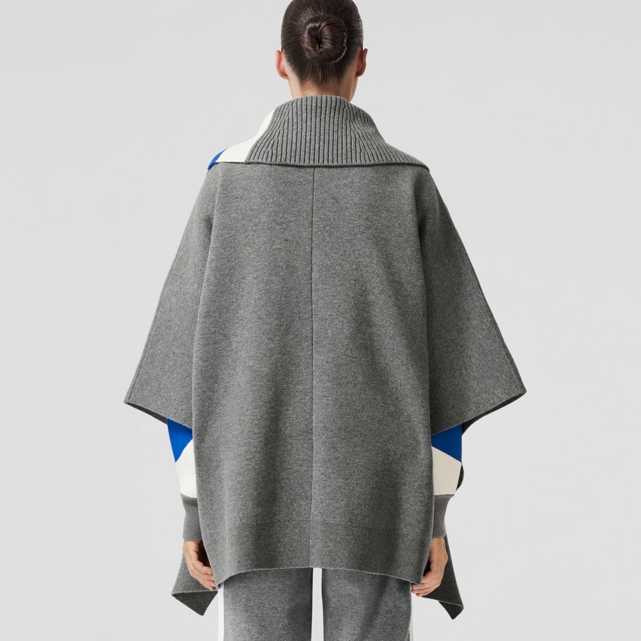 Logo Graphic Wool Cashmere Cape - 4