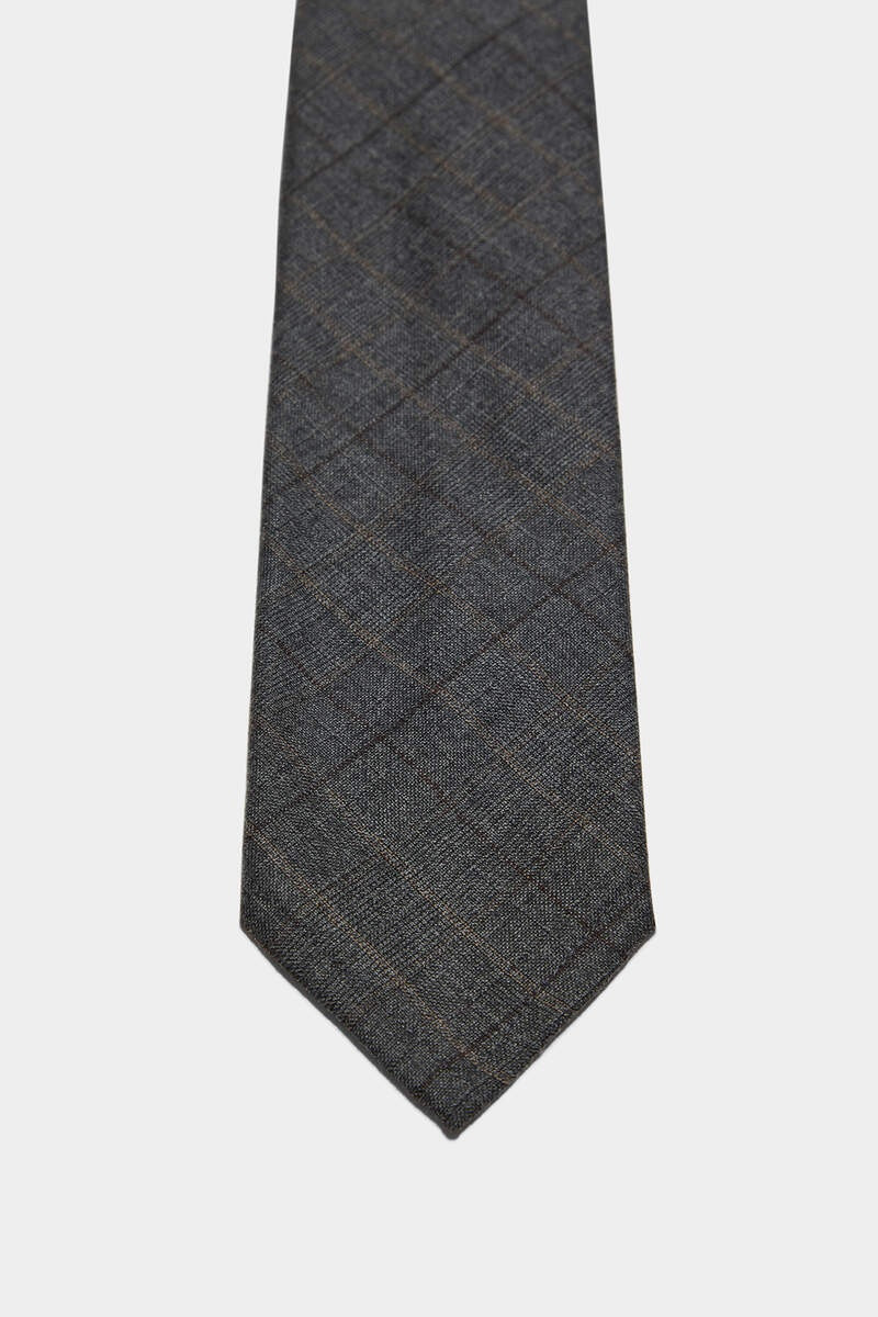 DSQUARED2 D2 CLASSIC TIE outlook
