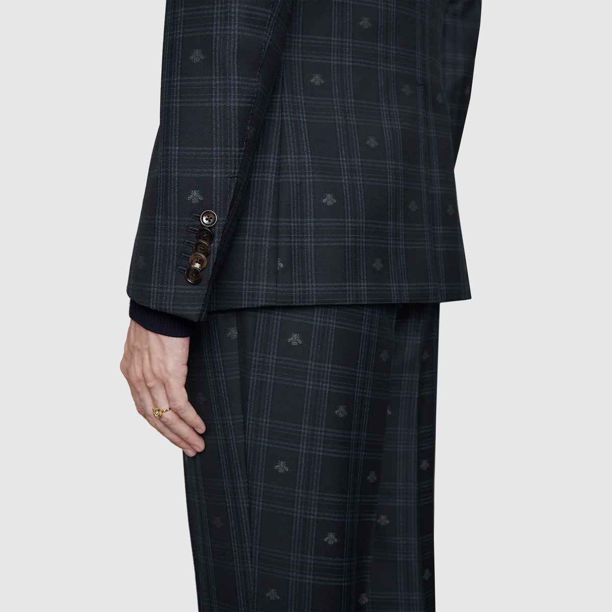 Fitted bee check wool suit - 10