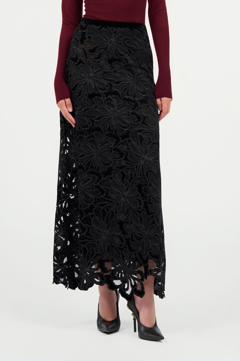 Long Floral Lace Skirt 3