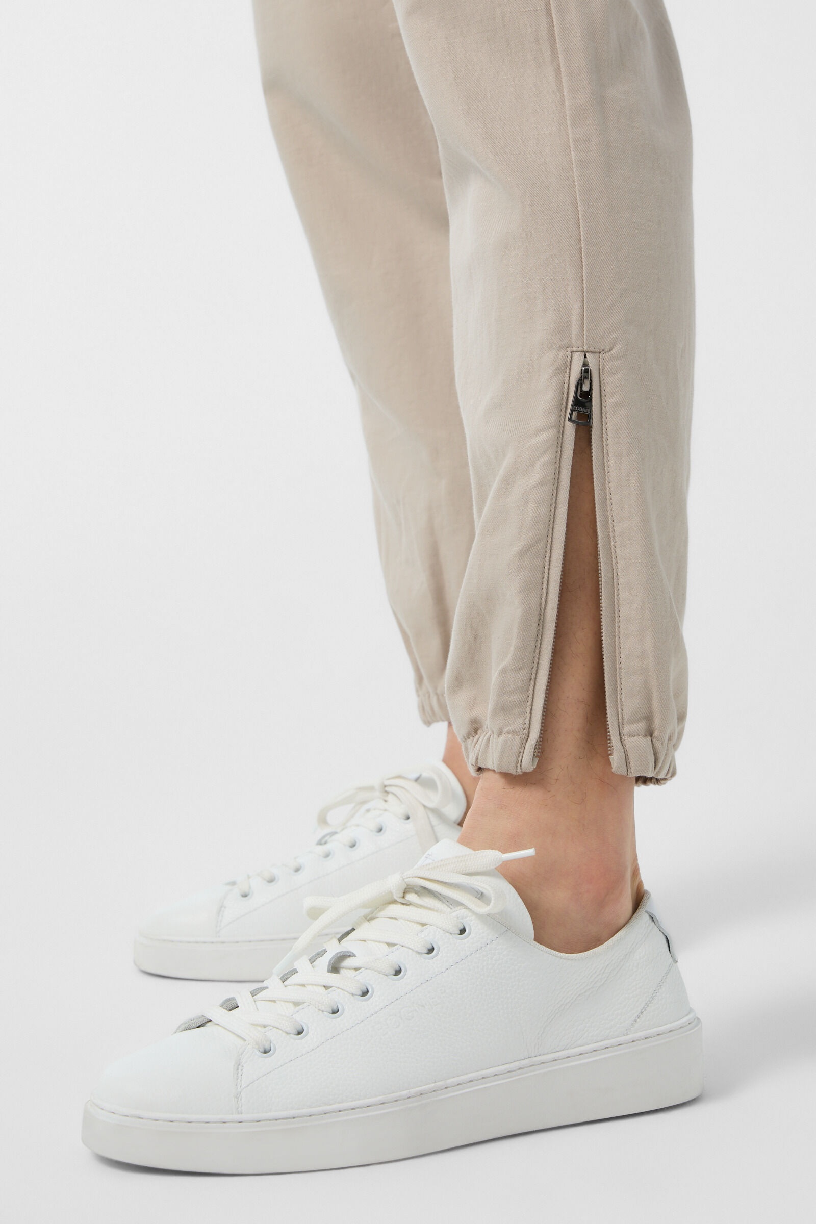 Leo trousers in Beige - 5