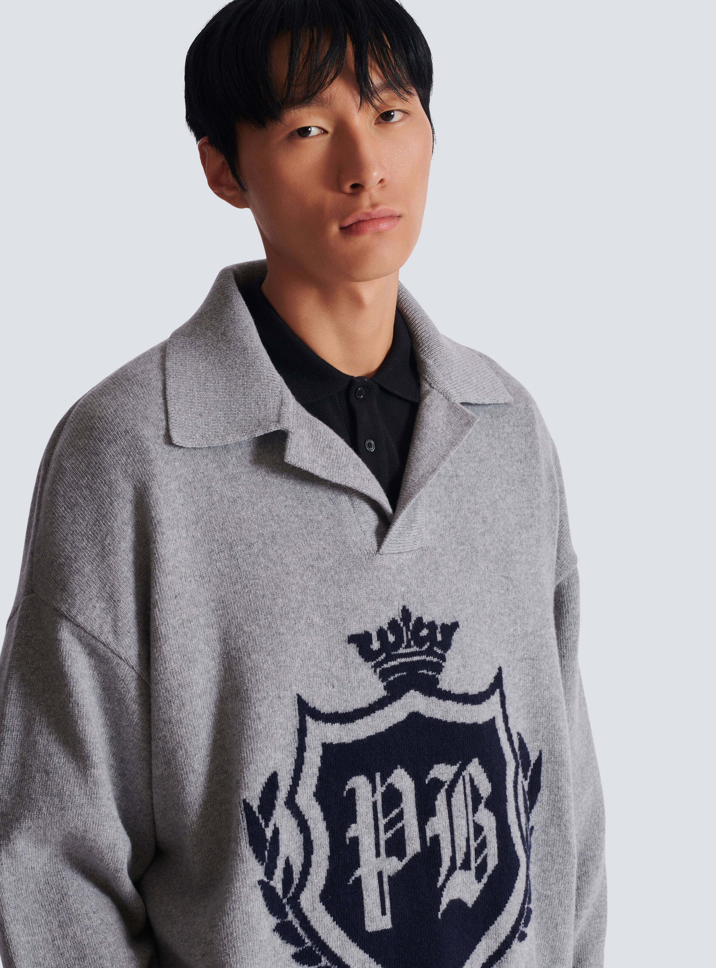 College Emblem polo sweater in eco-cashmere - 7