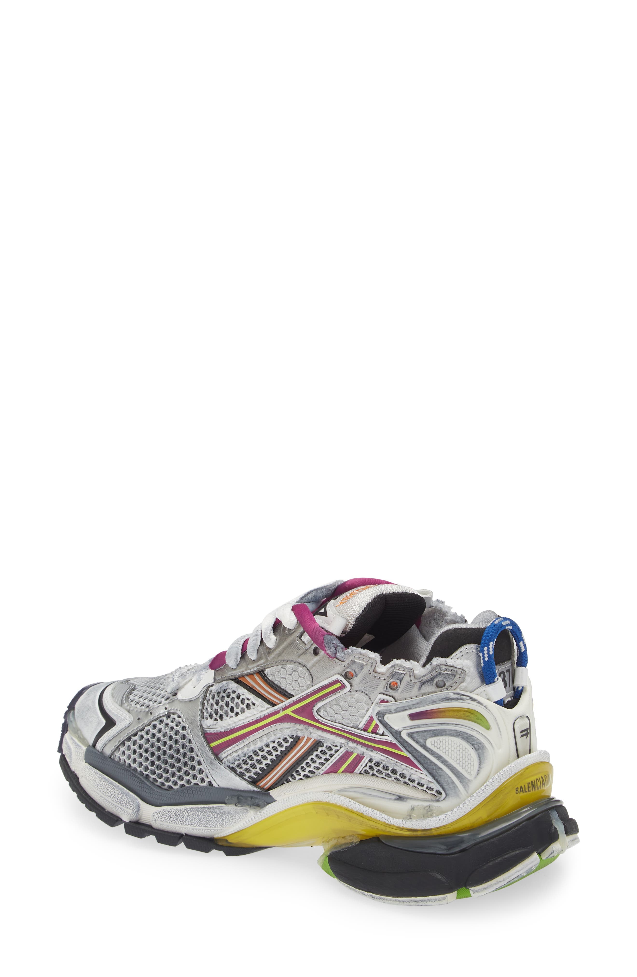 Runner Sneaker - 2