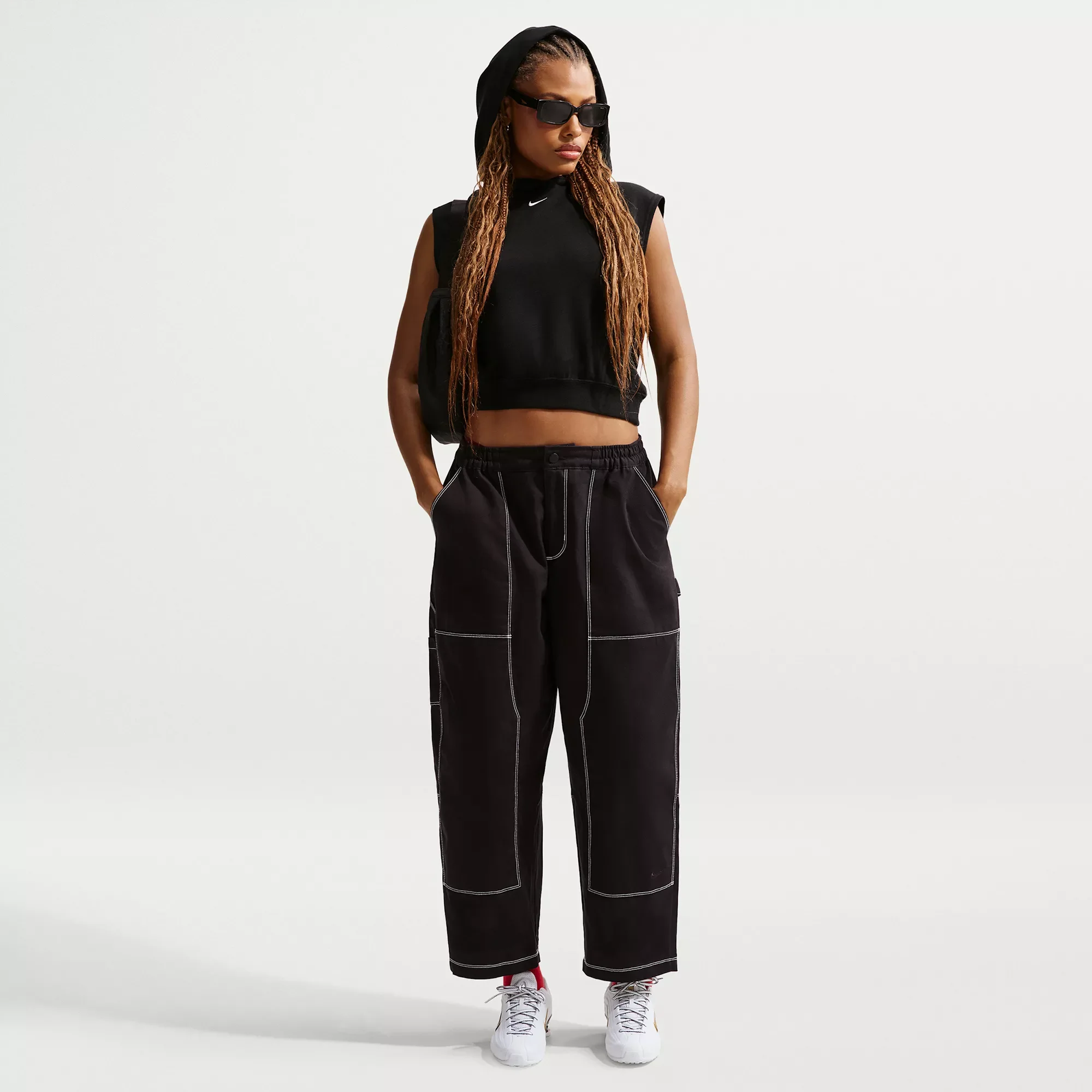 Nike Women's Sportswear Loose Low-Rise Carpenter Pants - 1