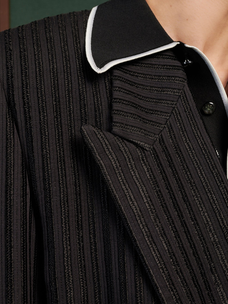 STRIPED DOUBLE-BREASTED BLAZER 6