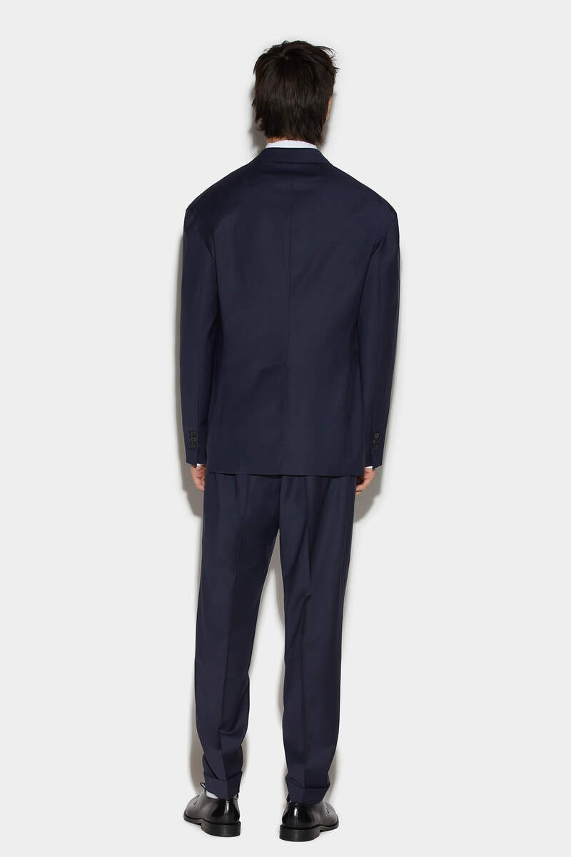 DSQUARED2 ARIZONA SUIT outlook