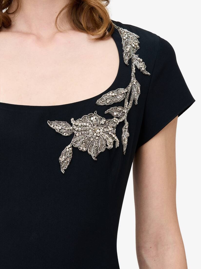 Banshee Embroidery Evening Dress - 5