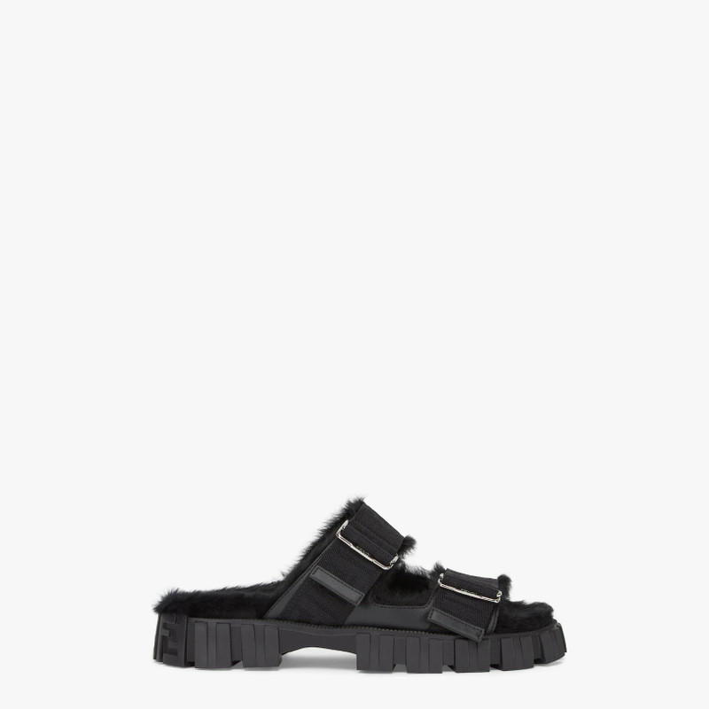 Black rabbit fur sandals 1
