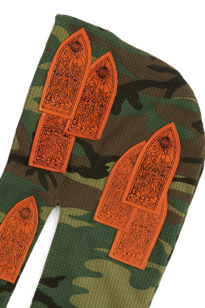 WHO DECIDES WAR CAMO DURAG ORANGE ARCH outlook