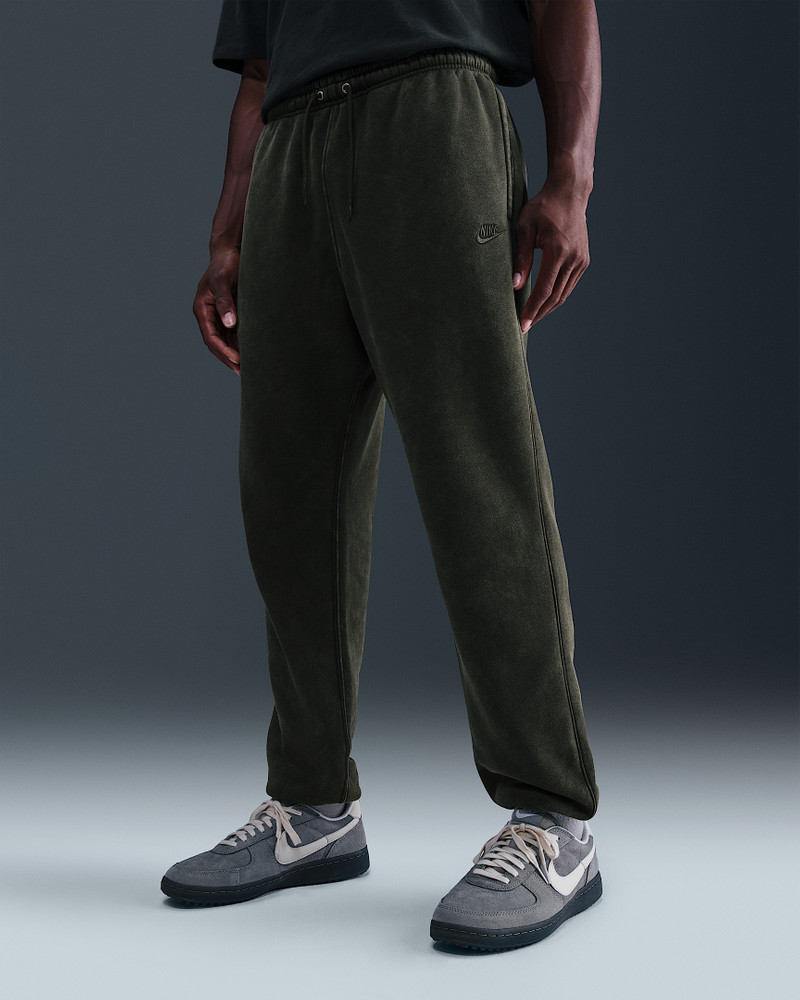 Nike Nike Sportswear Club Men's Washed Cuffed Fleece Pants outlook