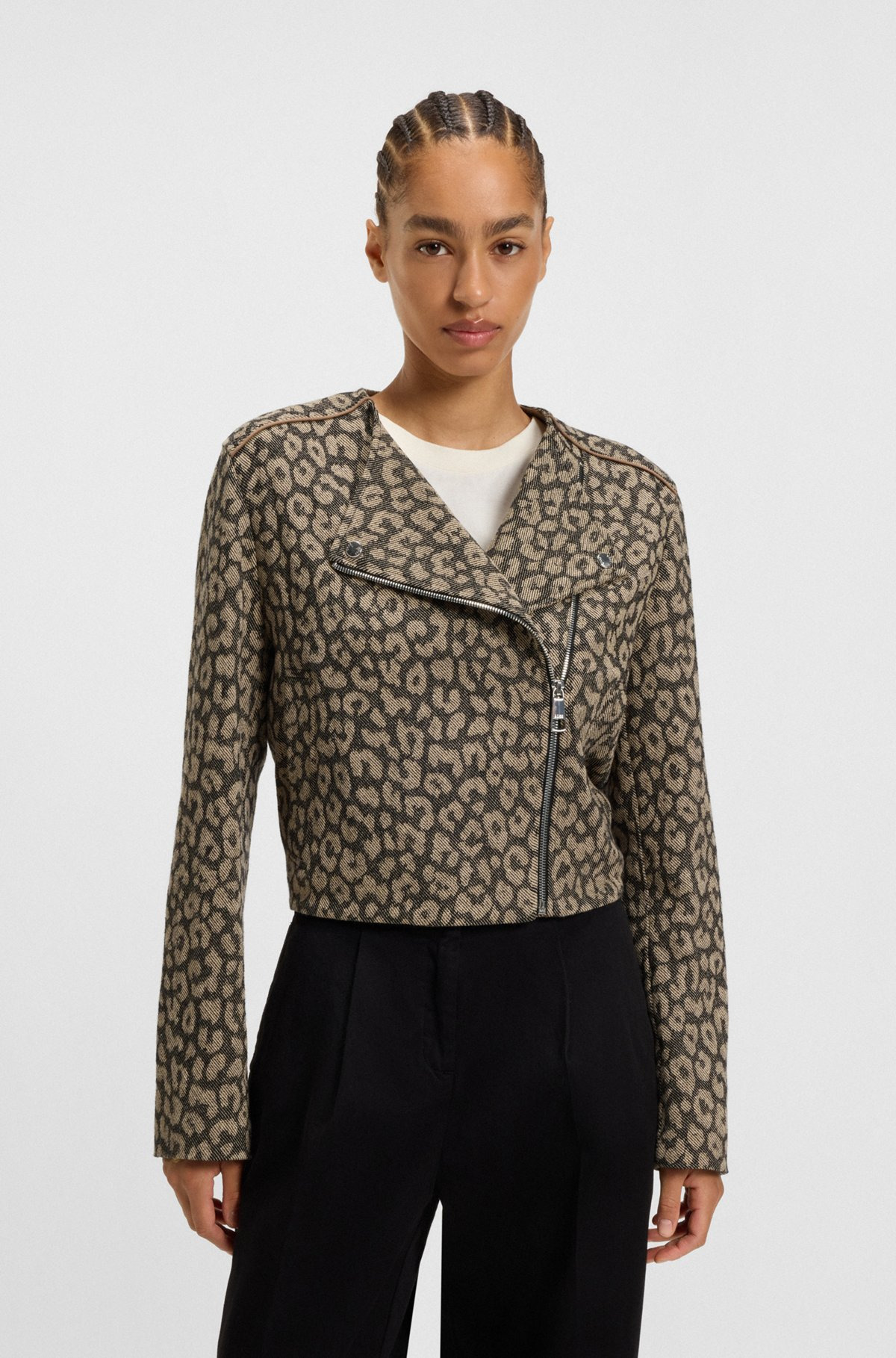 CROPPED BIKER JACKET IN LEOPARD JACQUARD - 2