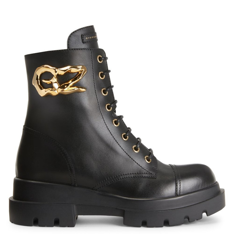 Tankie Boot 1