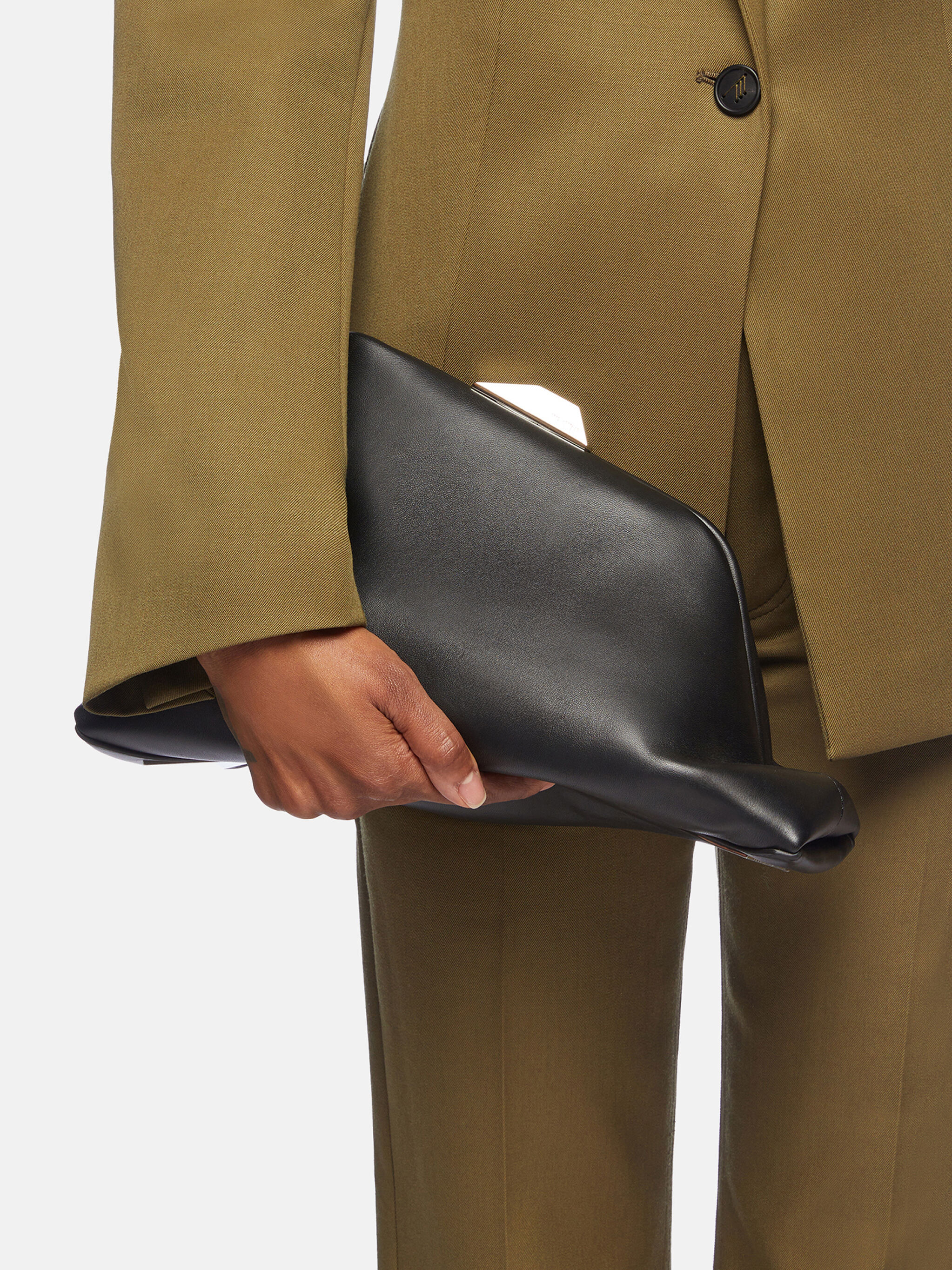 ''DAY OFF'' BLACK SHOULDER BAG - 2