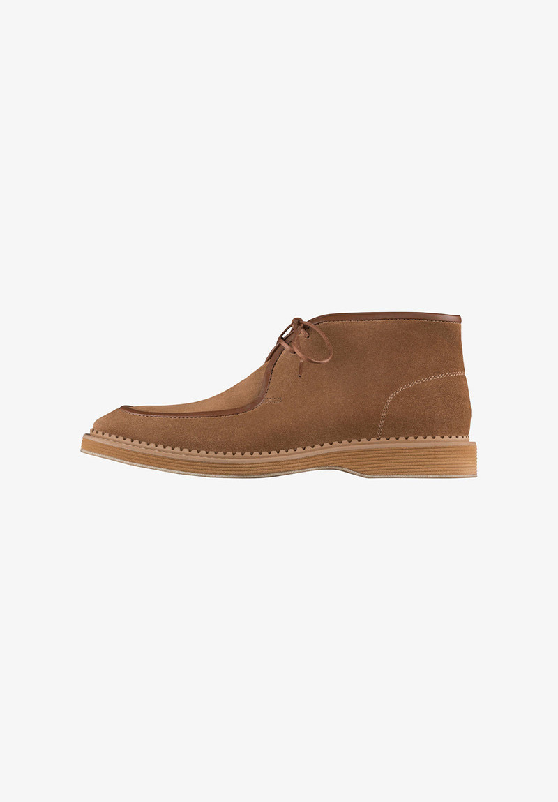 PREPPY ANKLE BOOTS 1