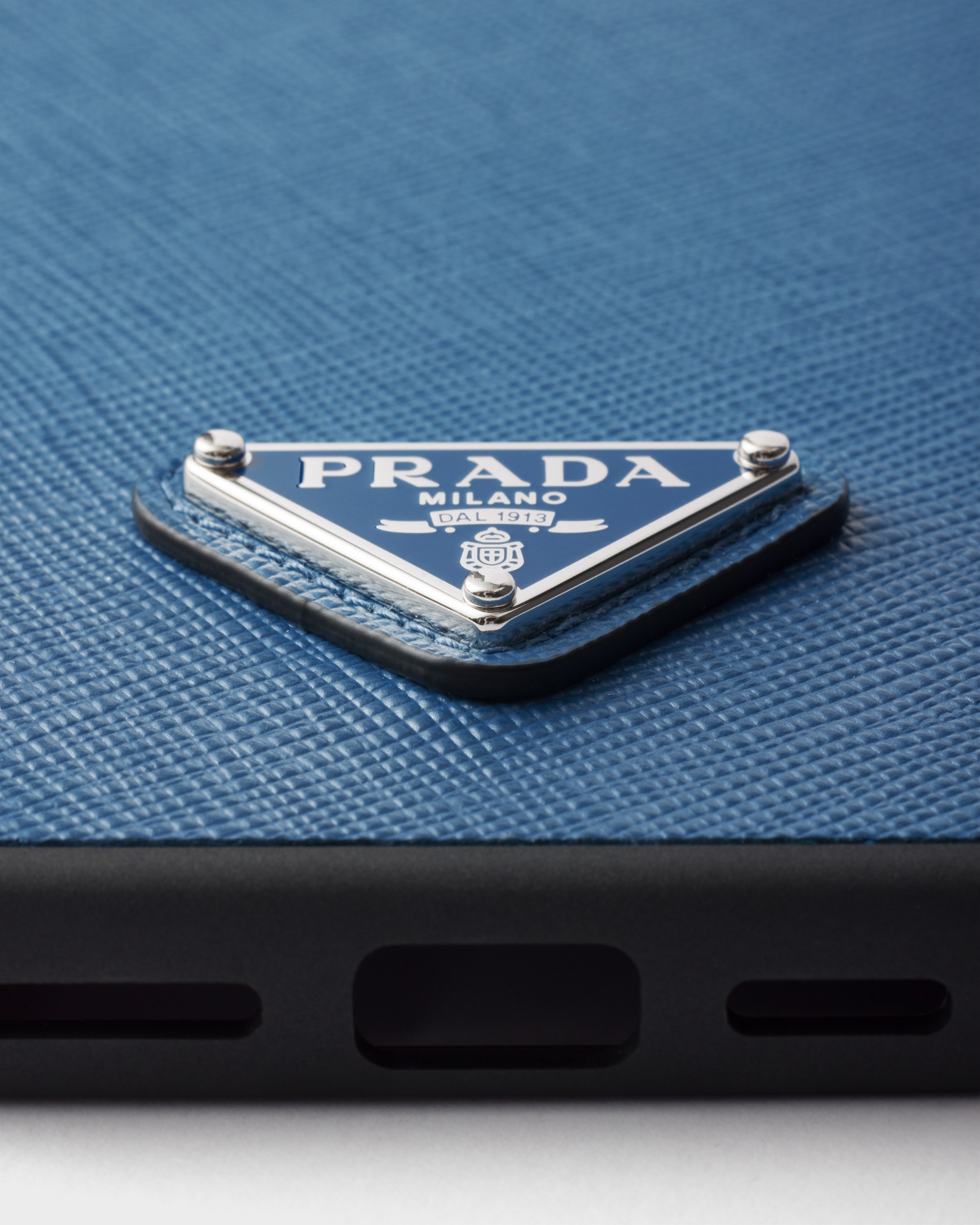 Prada Saffiano leather case for iPhone 16 Pro Max ケース Black Saffiano Leather Case For Iphone 16 Pro Max | PRADA