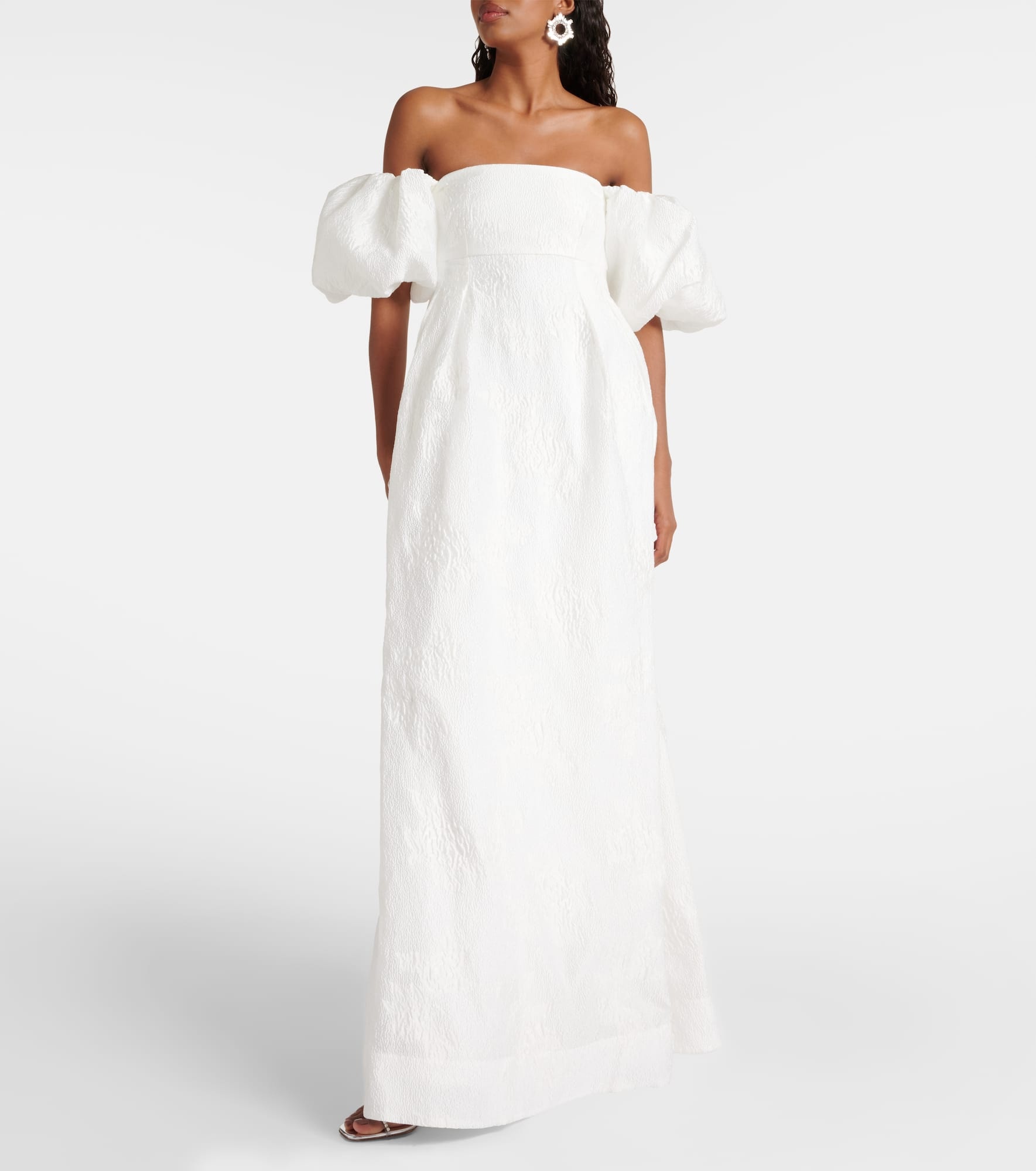 Matchworker puff-sleeve off-shoulder gown - 2