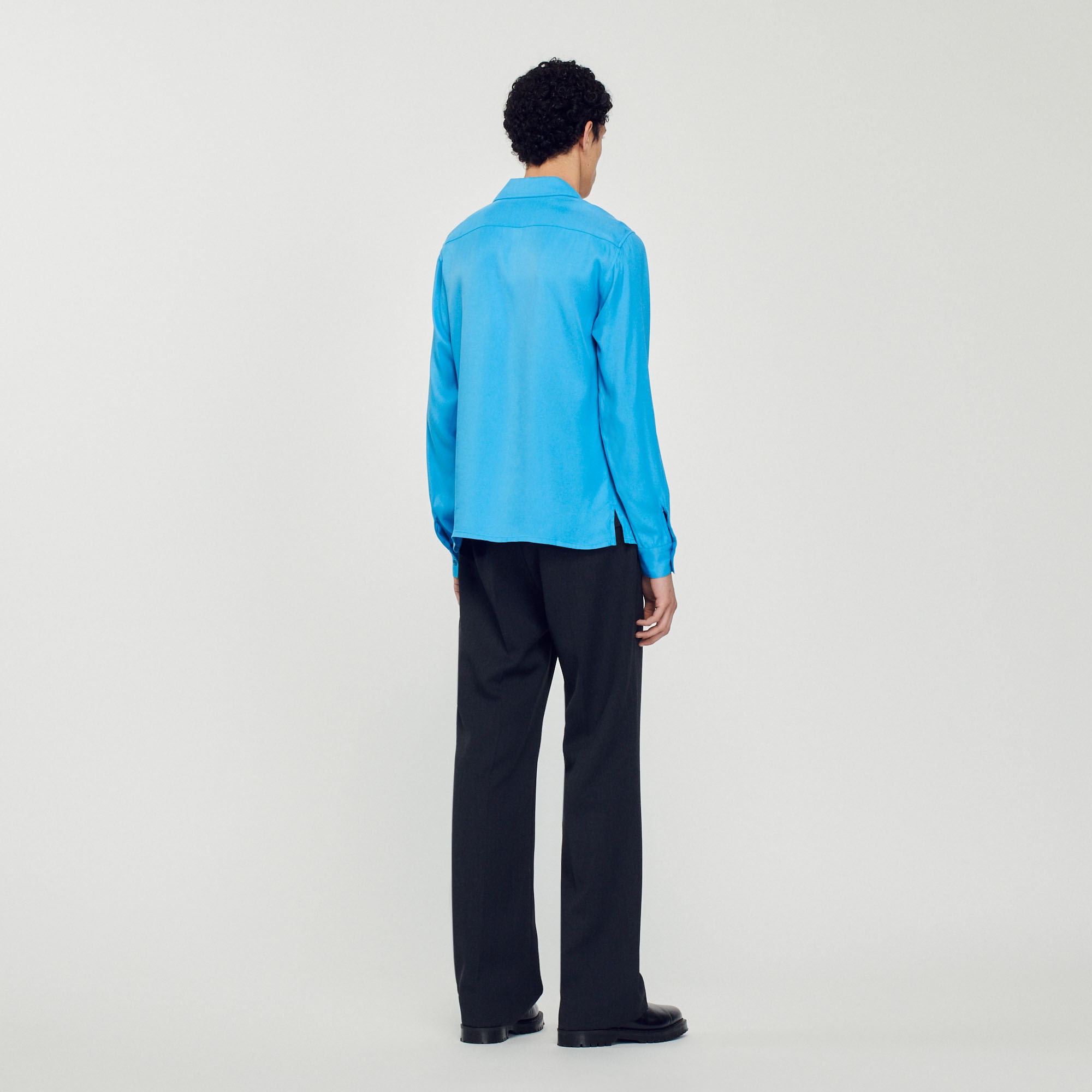 Floaty shirt with spread collar - 6