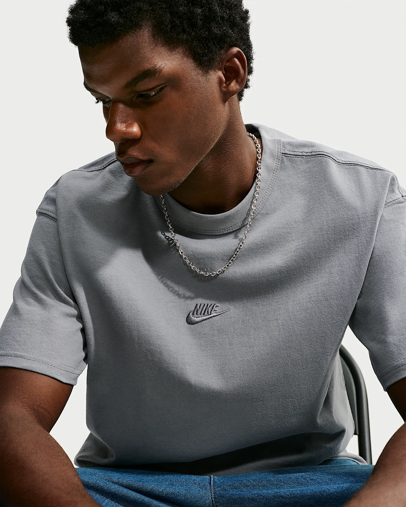 Nike Sportswear Premium Essentials Men's T-Shirt - 1