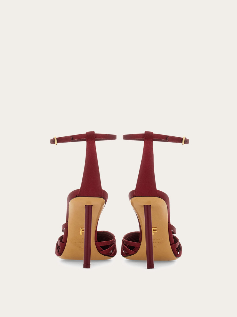 FERRAGAMO Strappy pump outlook