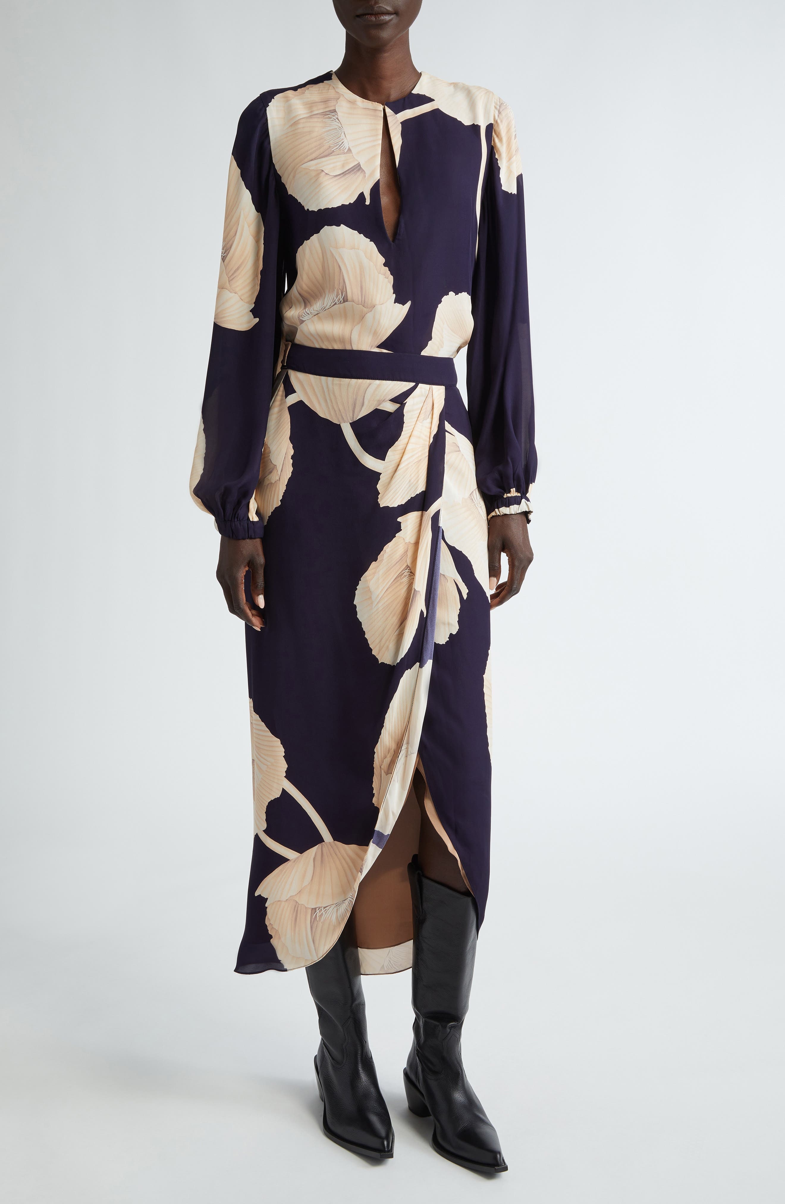Johanna Ortiz Gotas Florales Silk Top in Opium Florals/Navy/Ecru at Nordstrom - 2
