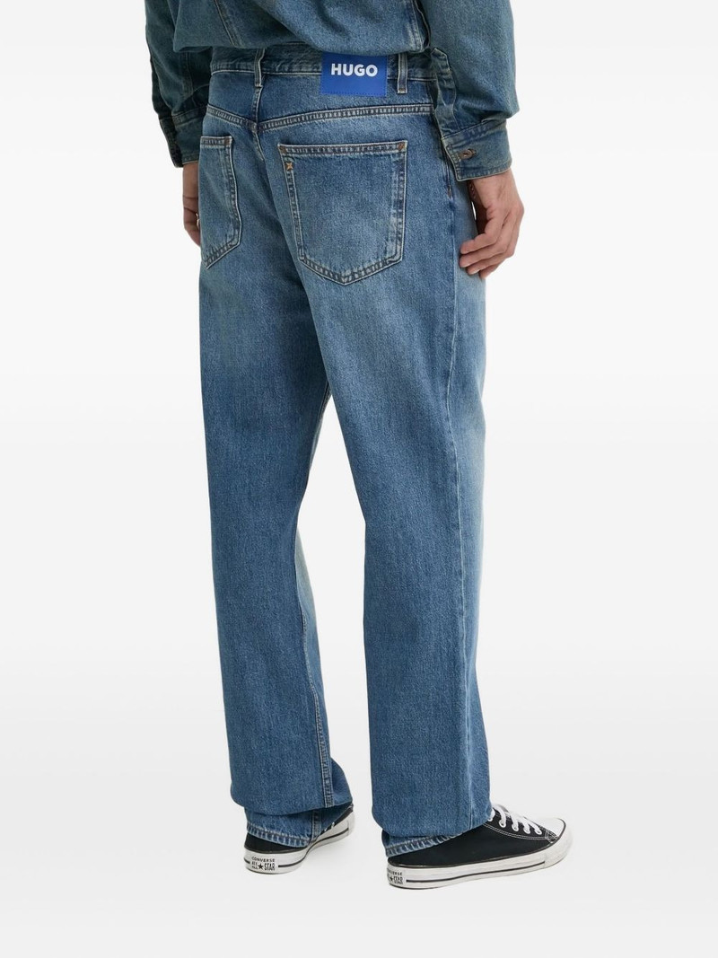 HUGO logo-patch jeans outlook