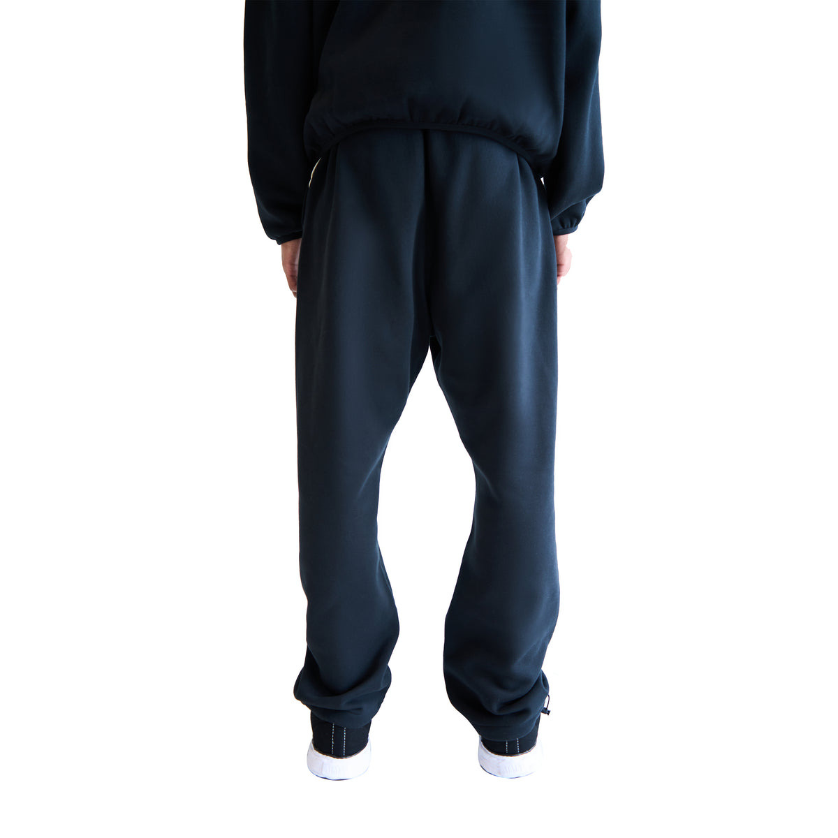 RELAXED FLEECE SWEATPANTS (JET BLACK) - 9