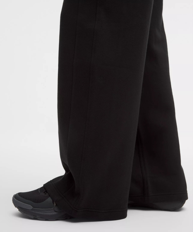 Scuba Mid-Rise Wide-Leg Pant *Short 7
