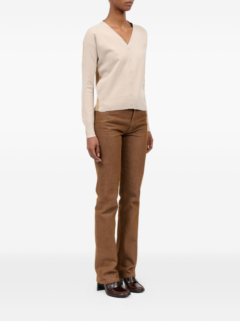 V-neck buttoned cardigan 3