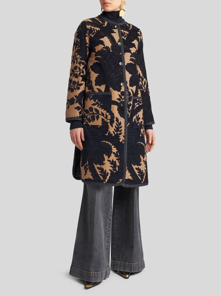 REVERSIBLE CHENILLE JACQUARD COAT - 5