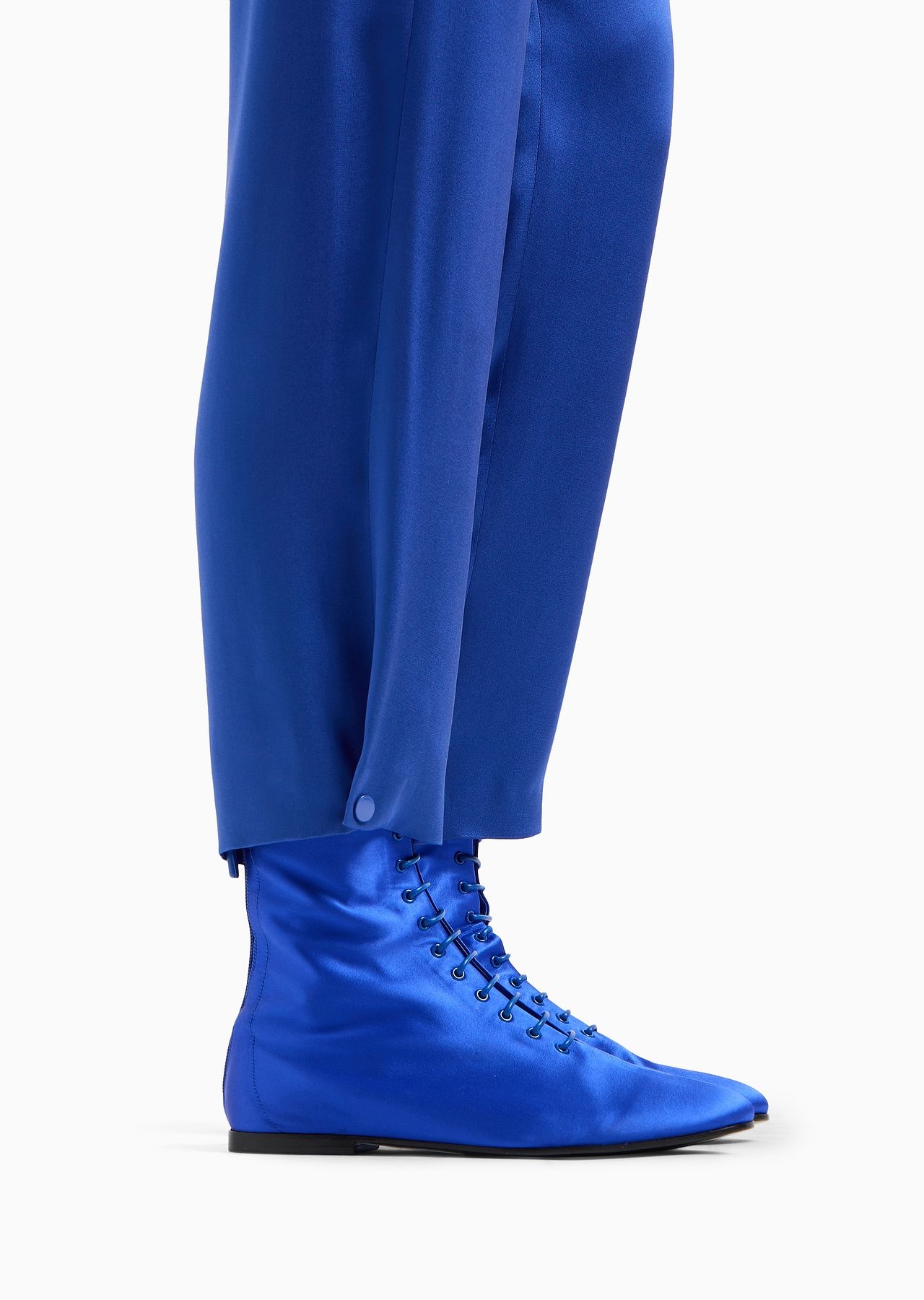 Straight-cut trousers in double silk satin - 5