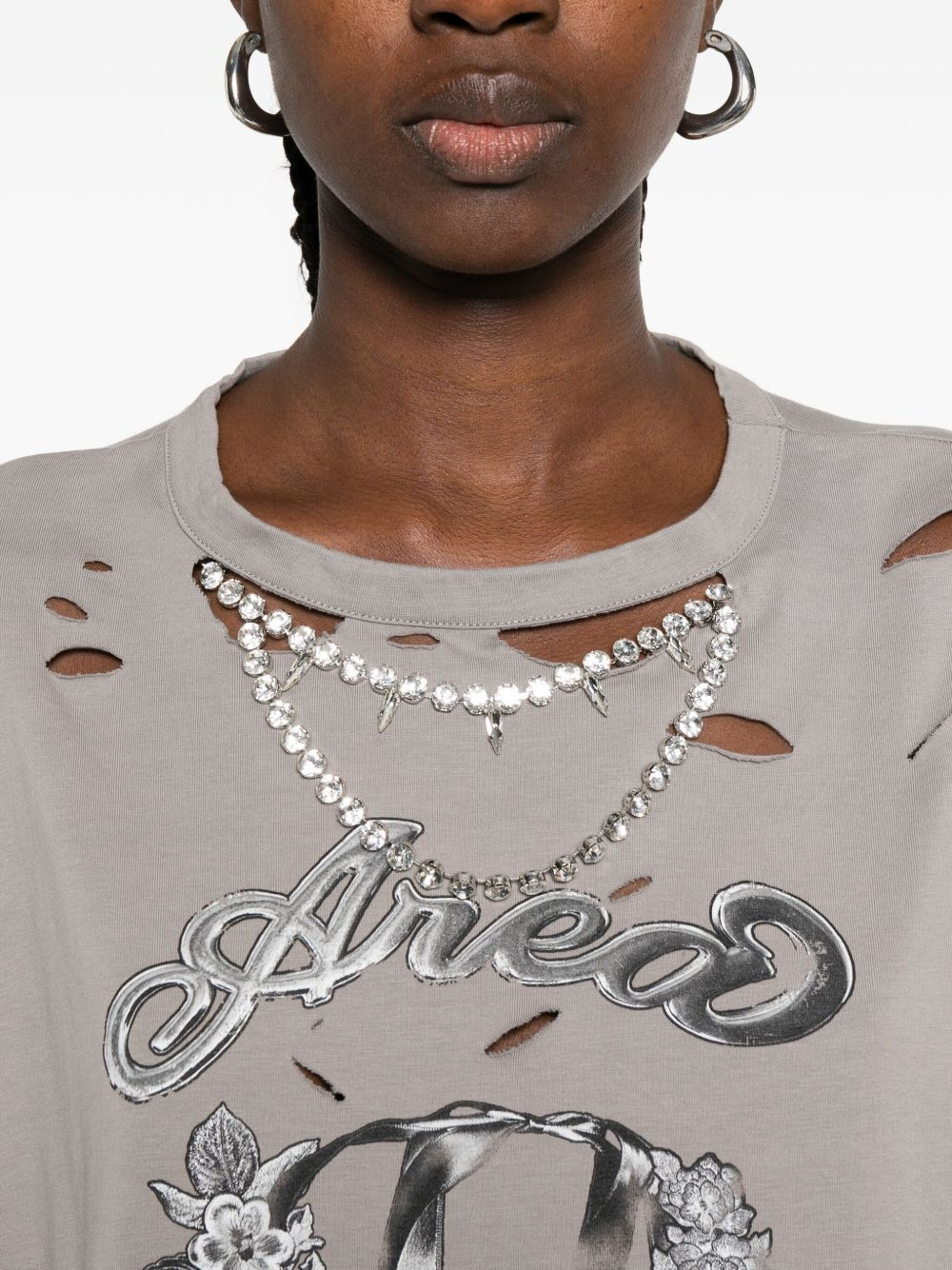 embellished distressed T-shirt - 5