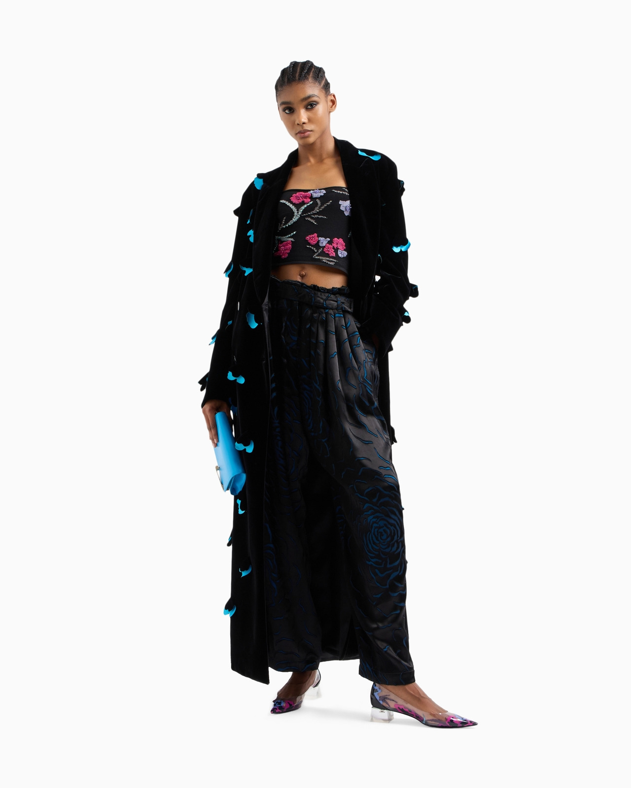 LONG, VELVET SINGLE-BREASTED COAT WITH APPLIED FLOWERS - 2