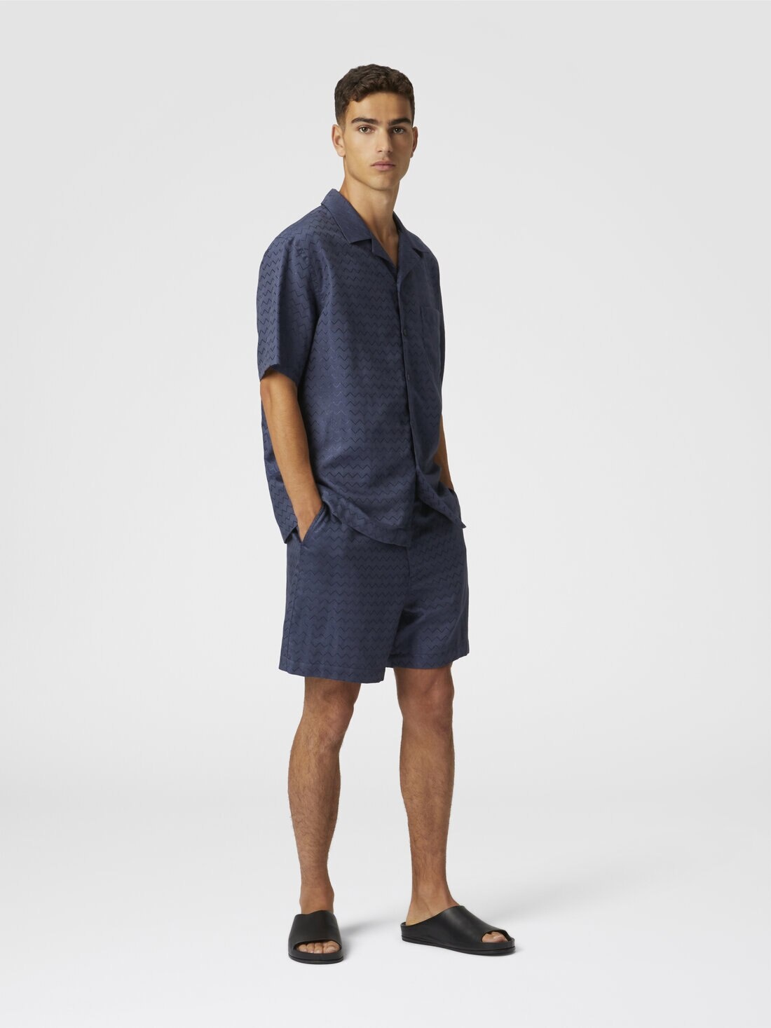 Cotton, viscose and linen bowling shirt with shiny zigzag pattern - 2