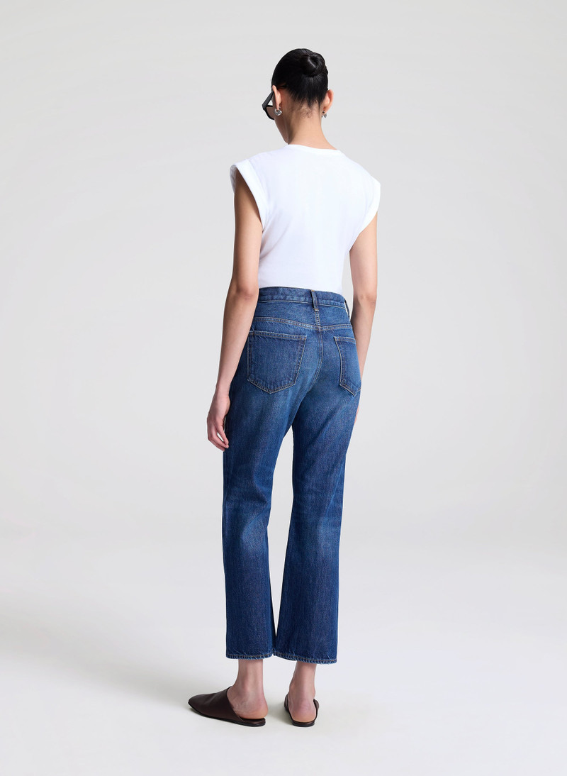 Nia Tee 6