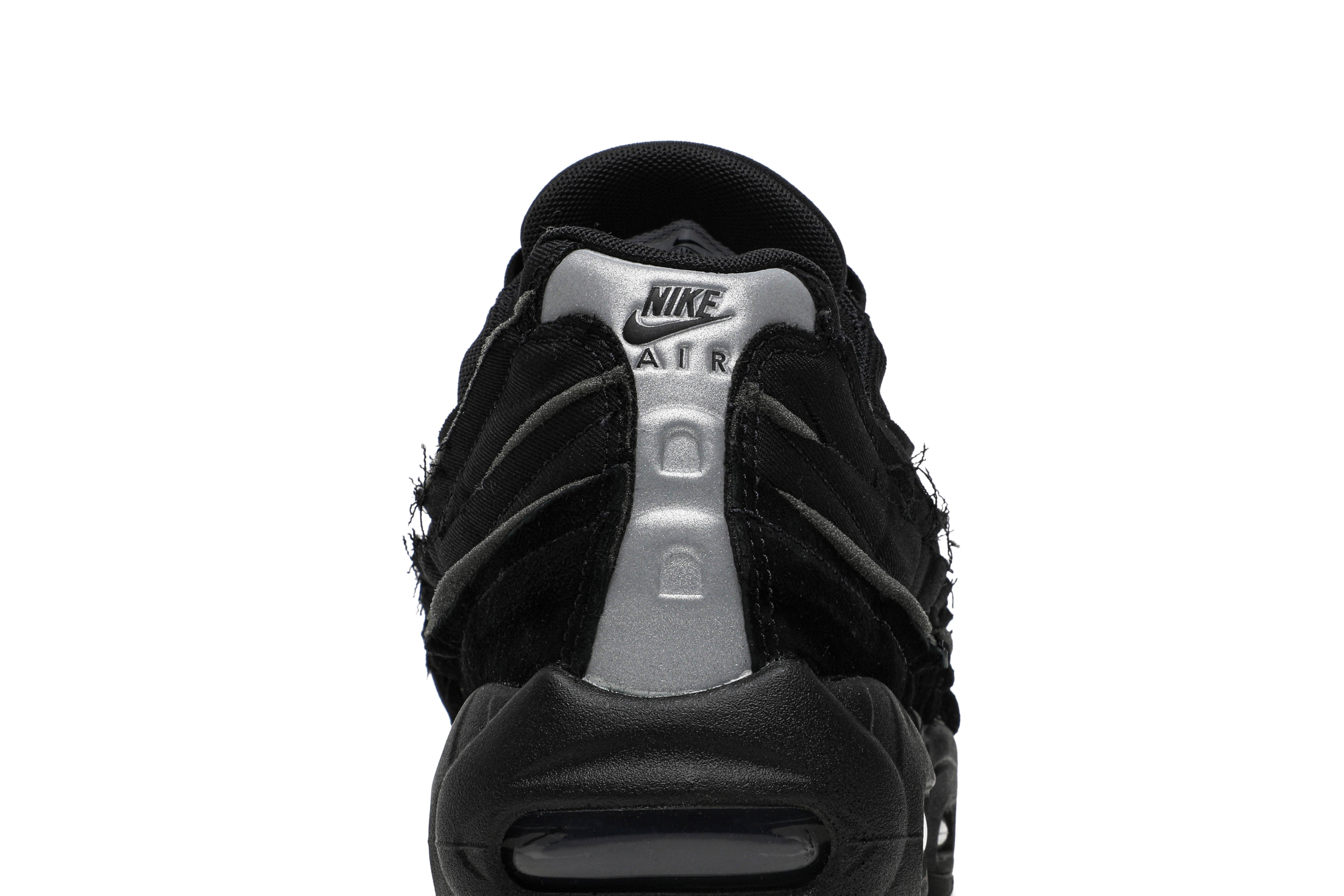 Comme des Garçons x Air Max 95 'Black' - 7