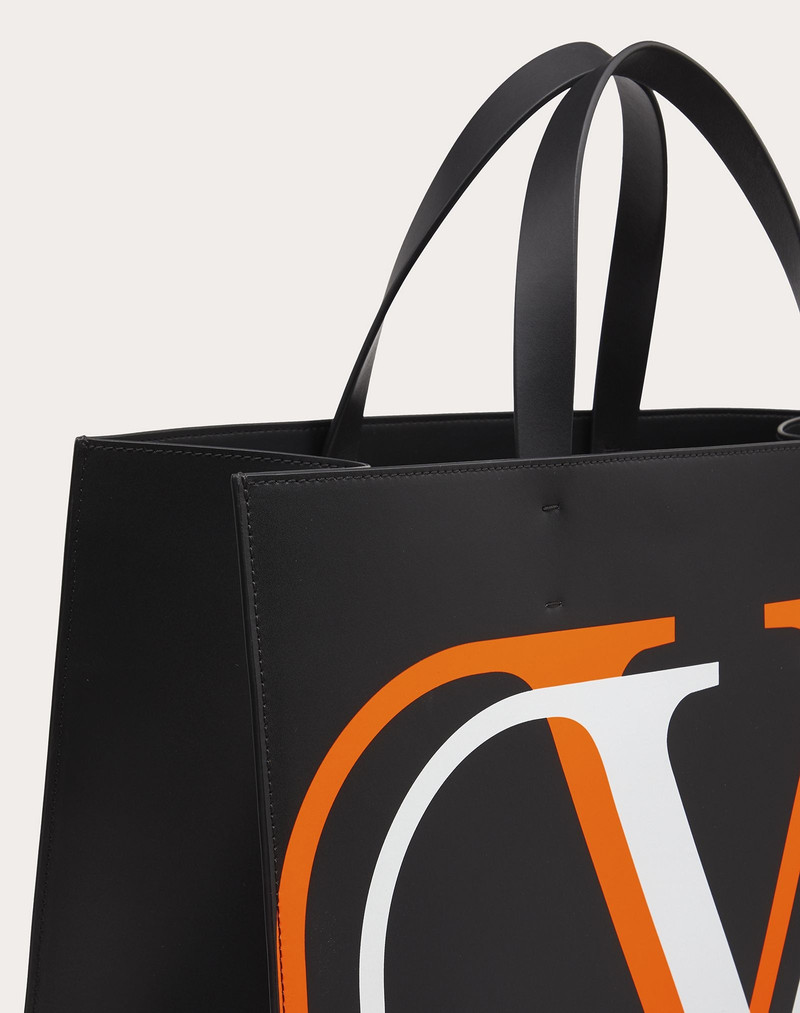 VLogo Signature Leather Tote Bag 5