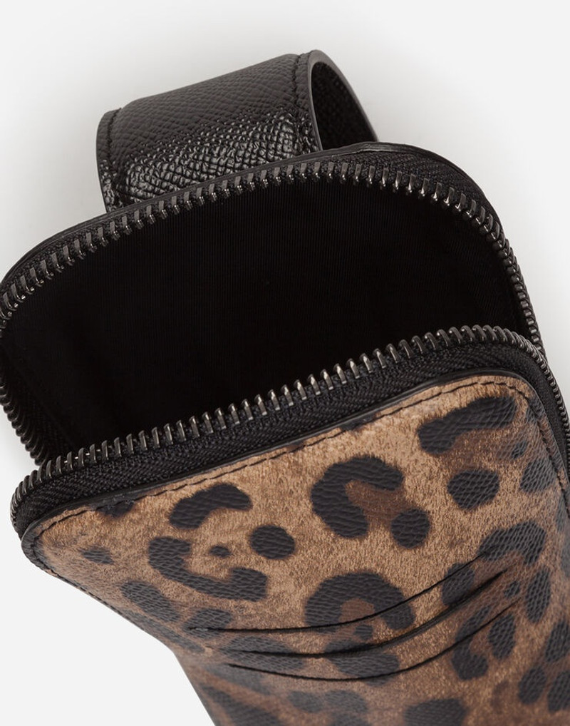 Smartphone holder in dauphine calfskin with leopard print 4