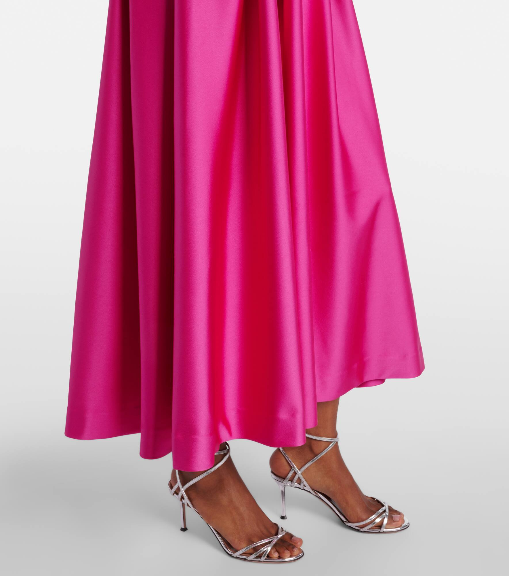 Saskia pleated satin maxi dress - 5