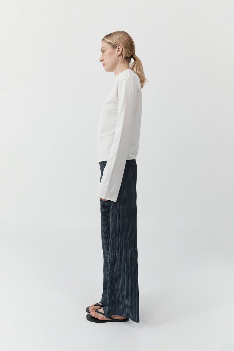 Funnel Neck Long Sleeve - White 3