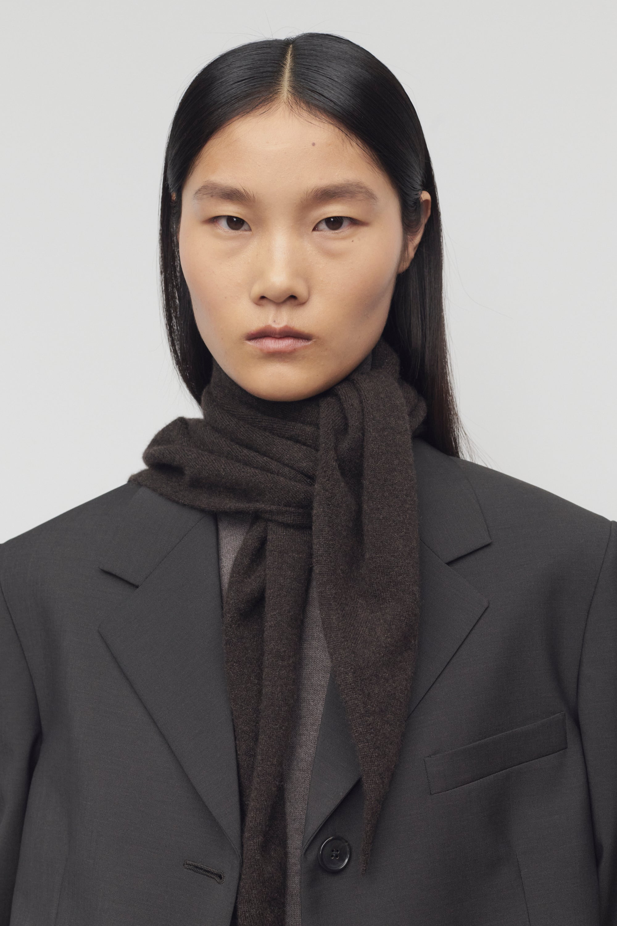 Leomine Scarf in Cashmere - 3