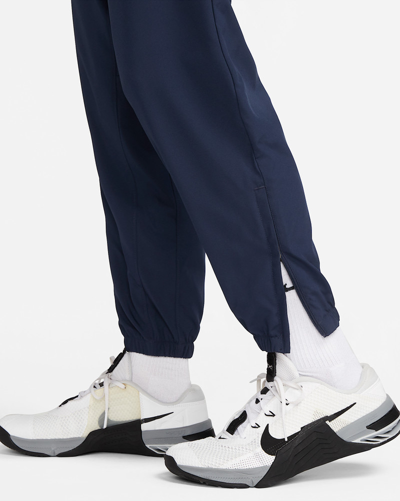Nike Form Men's Dri-FIT Tapered Versatile Pants 4