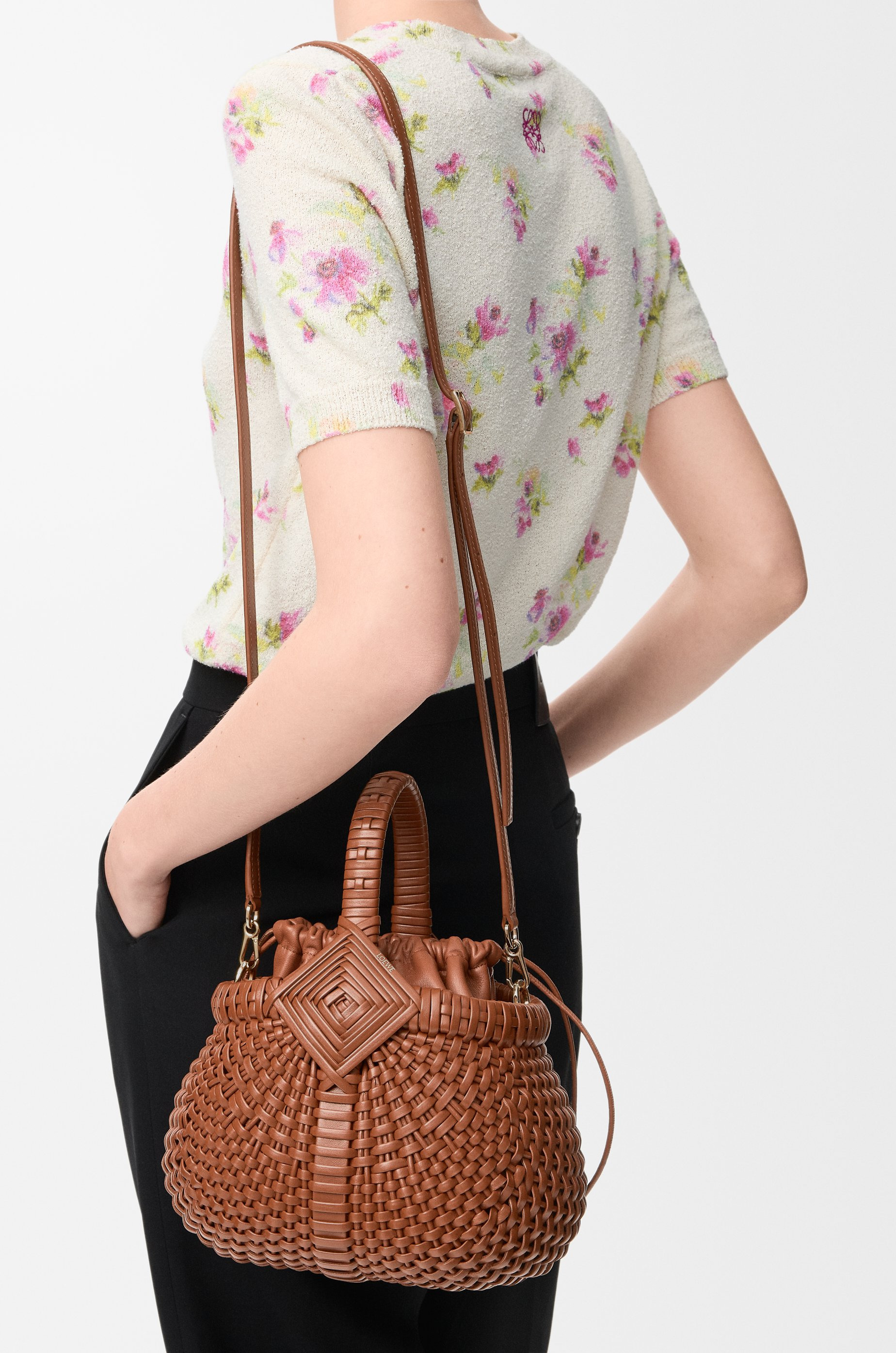 Mini Diamond Round Basket bag in calfskin - 2