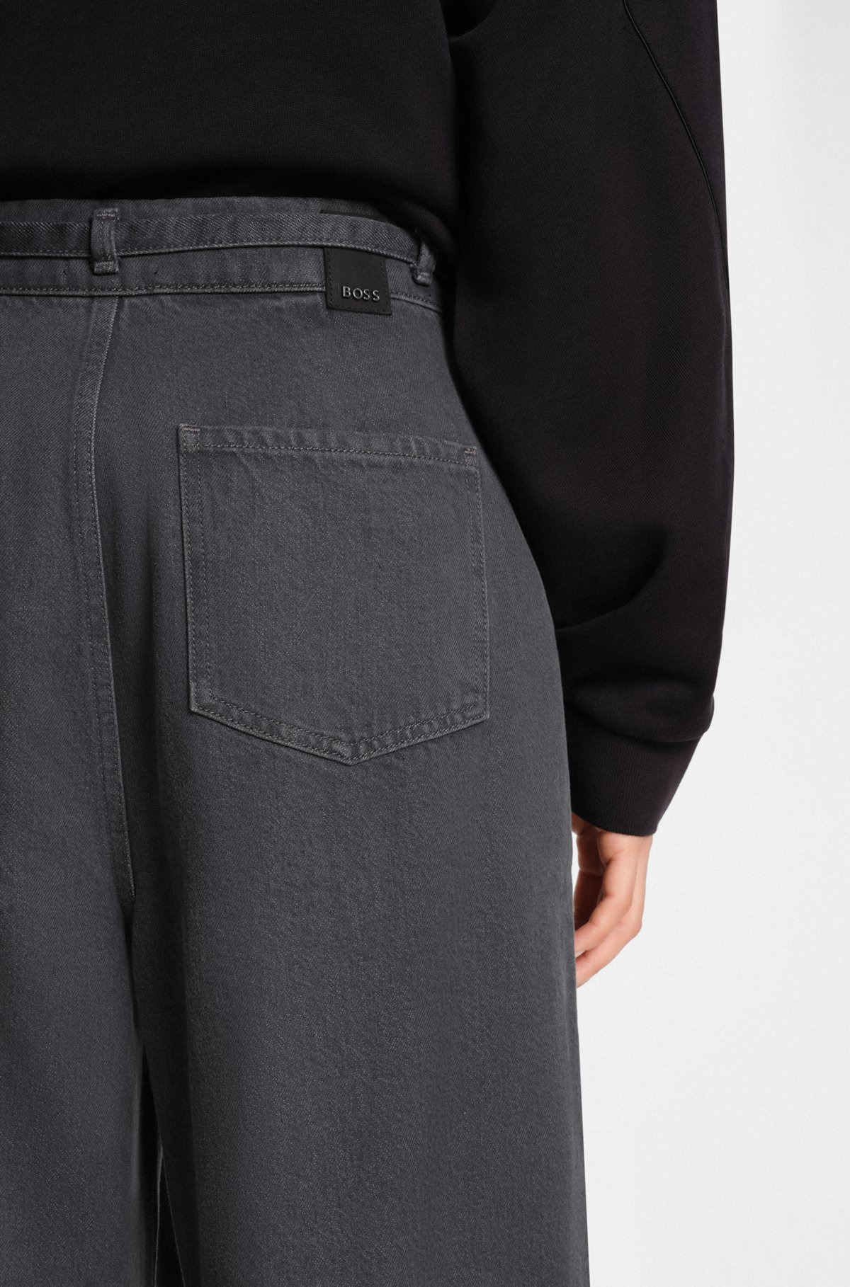 WIDE-LEG BELTED JEANS WITH FRONT PLEATS - 5