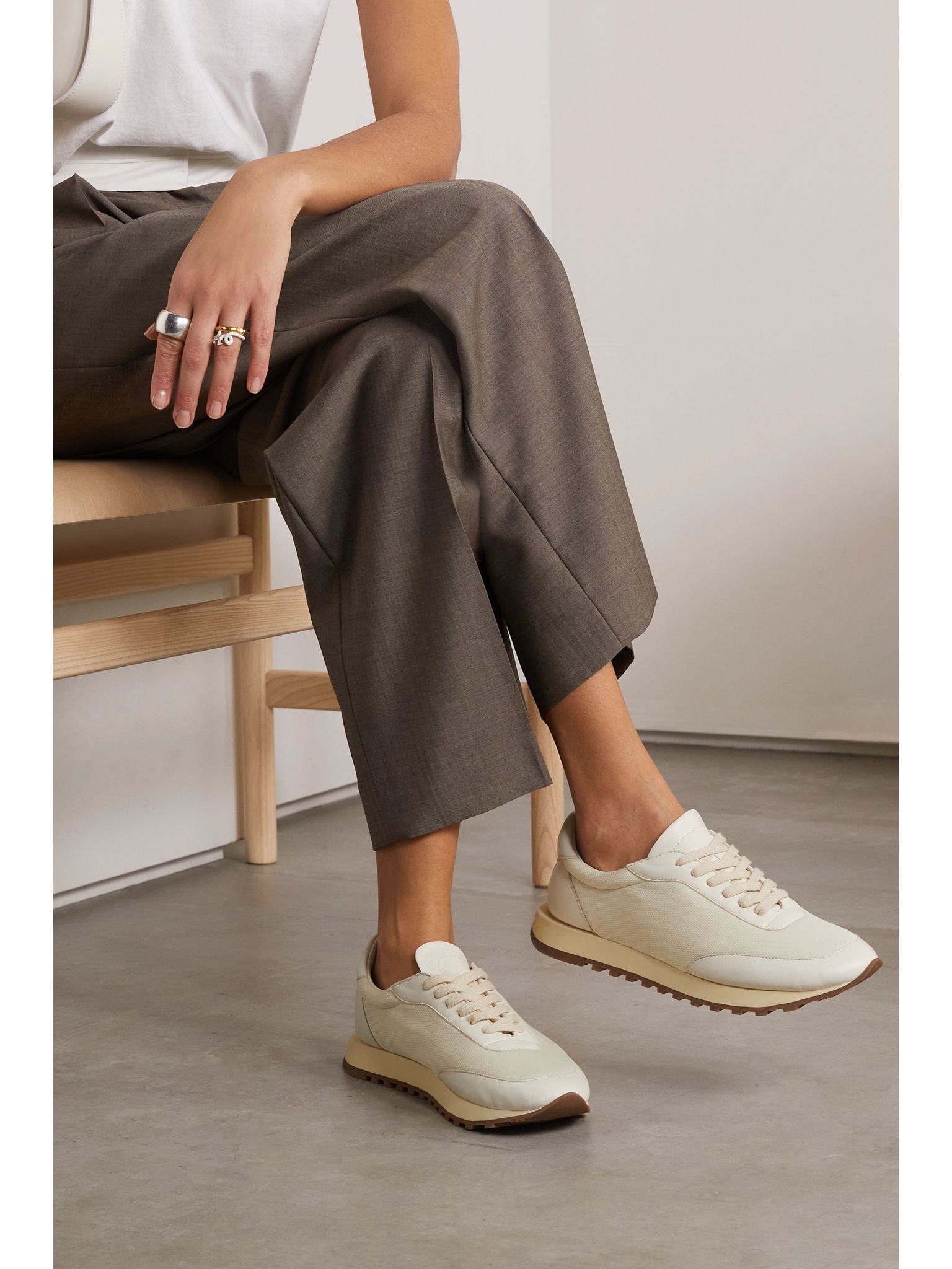 Owen Runner leather and mesh sneakers Cream - 2