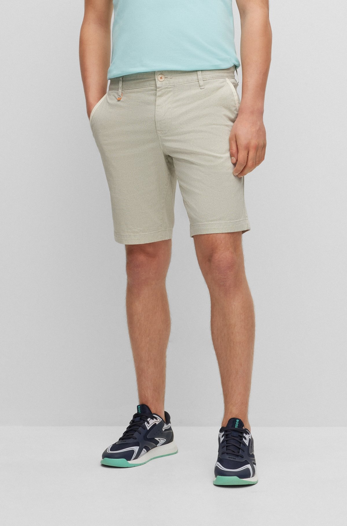 SLIM-FIT SHORTS IN PRINTED STRETCH-COTTON TWILL - 2